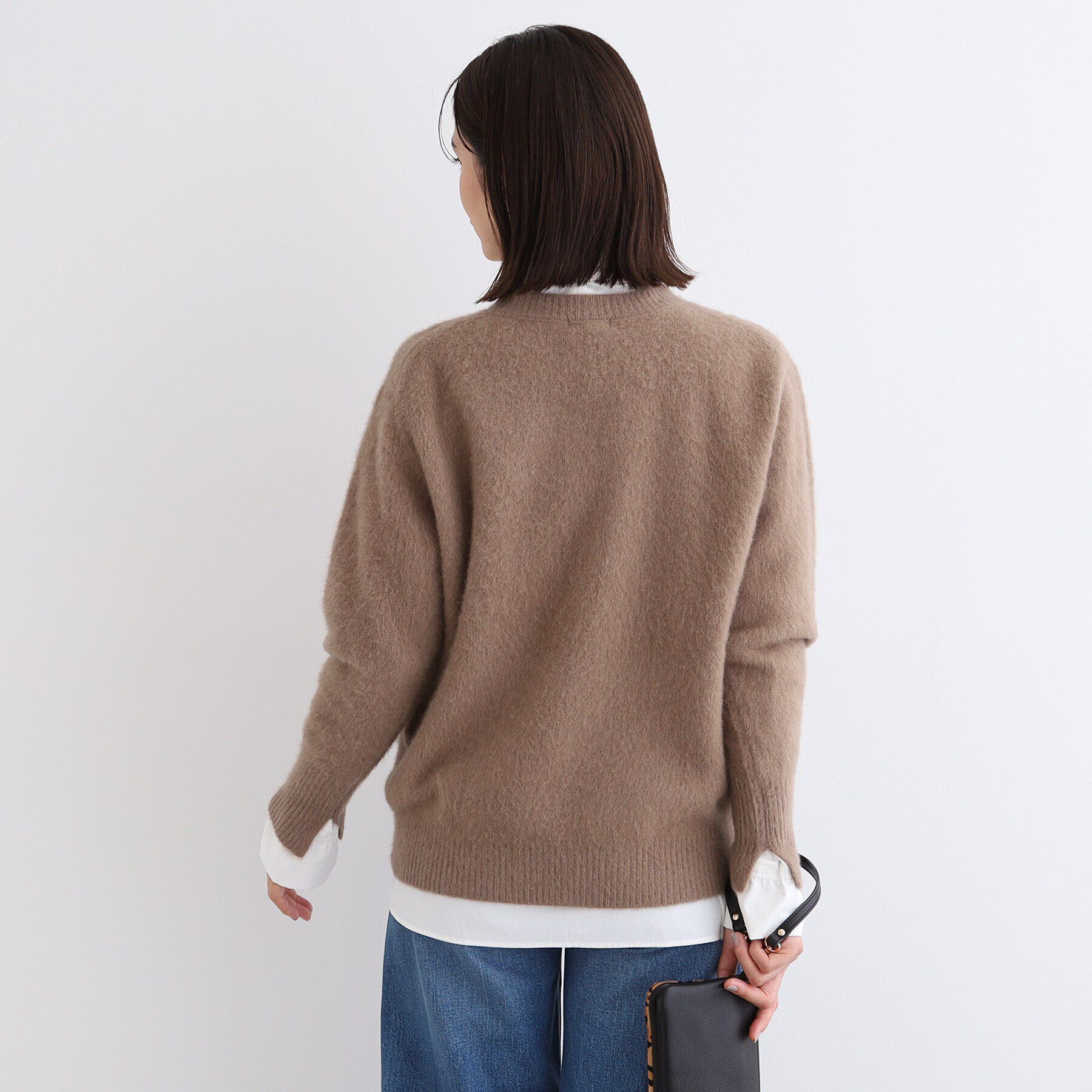 INDIVI「【フォックス混】ラウンドネックヘアリーニット」|ニット・セーター|