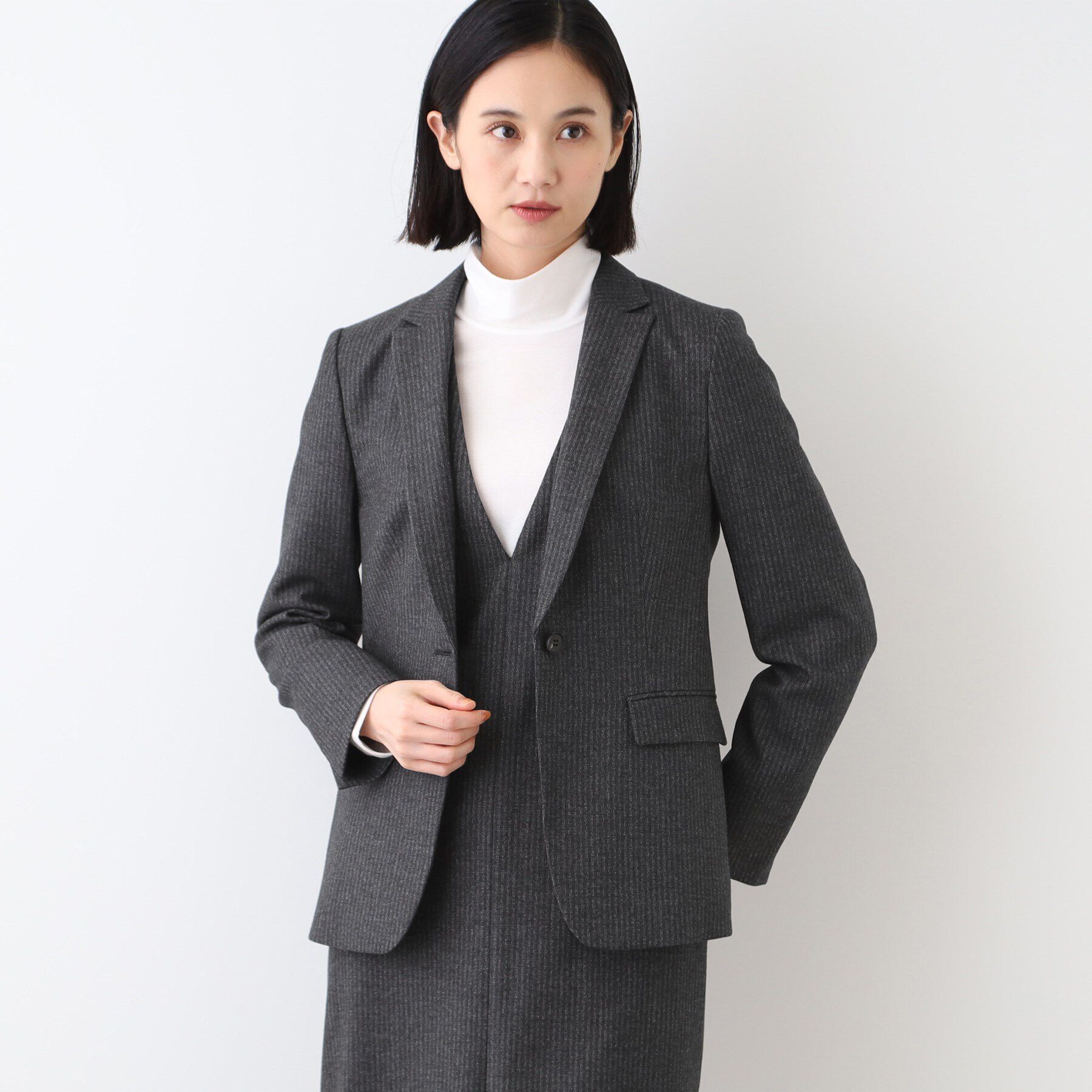 INDIVI「【日本製／SETUP可能／インポート素材】ストライプテーラードジャケット」|テーラードジャケット|チャコールグレー(3