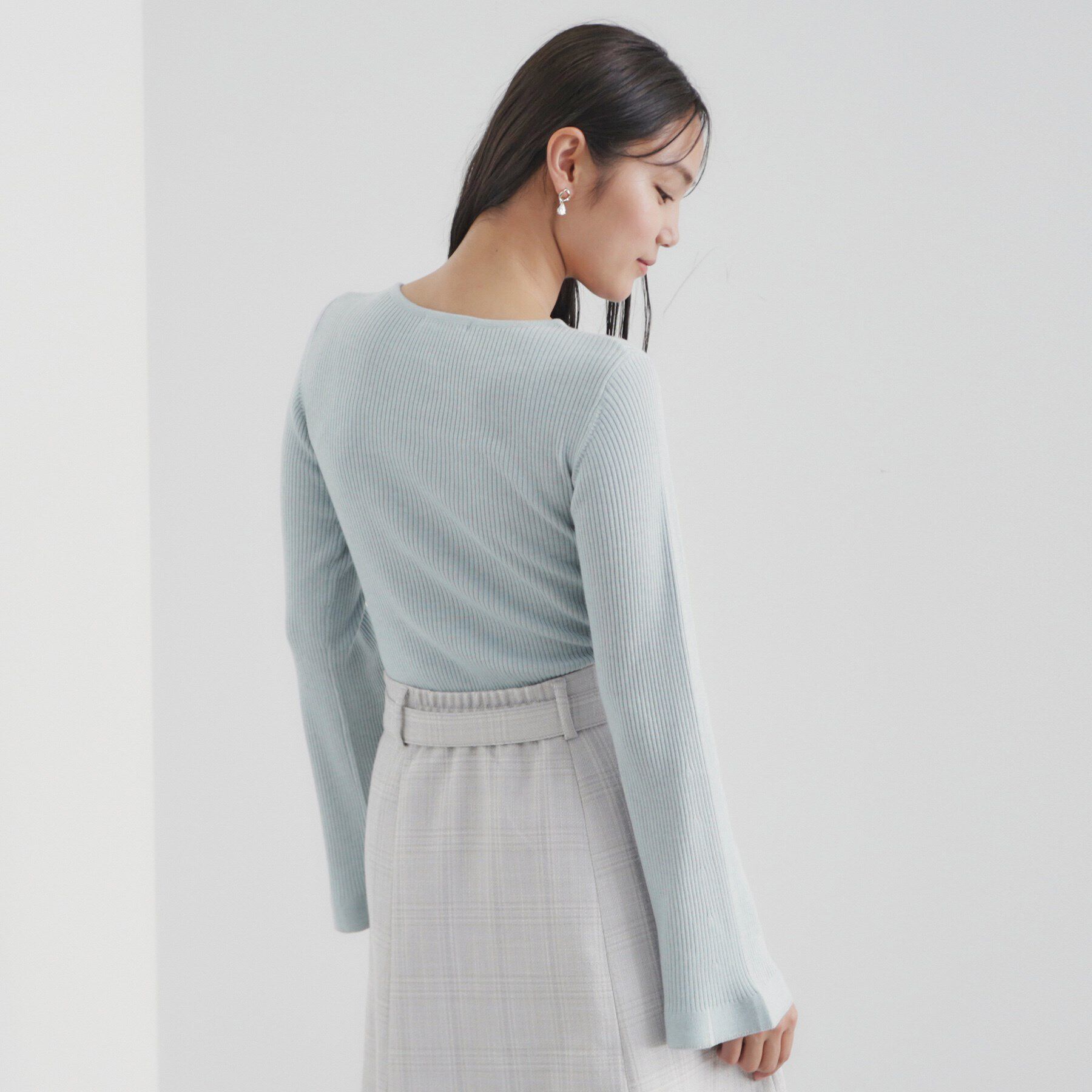 index「フロントパール袖フリルリブニット【洗濯機洗い可】」|ニット・セーター|