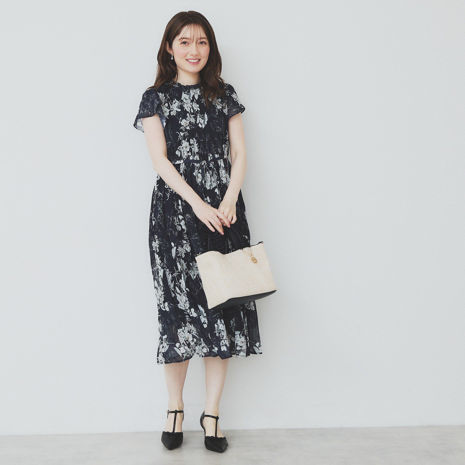 index「マジョリカフレアワンピース【洗濯機洗い可】」|ワンピース|