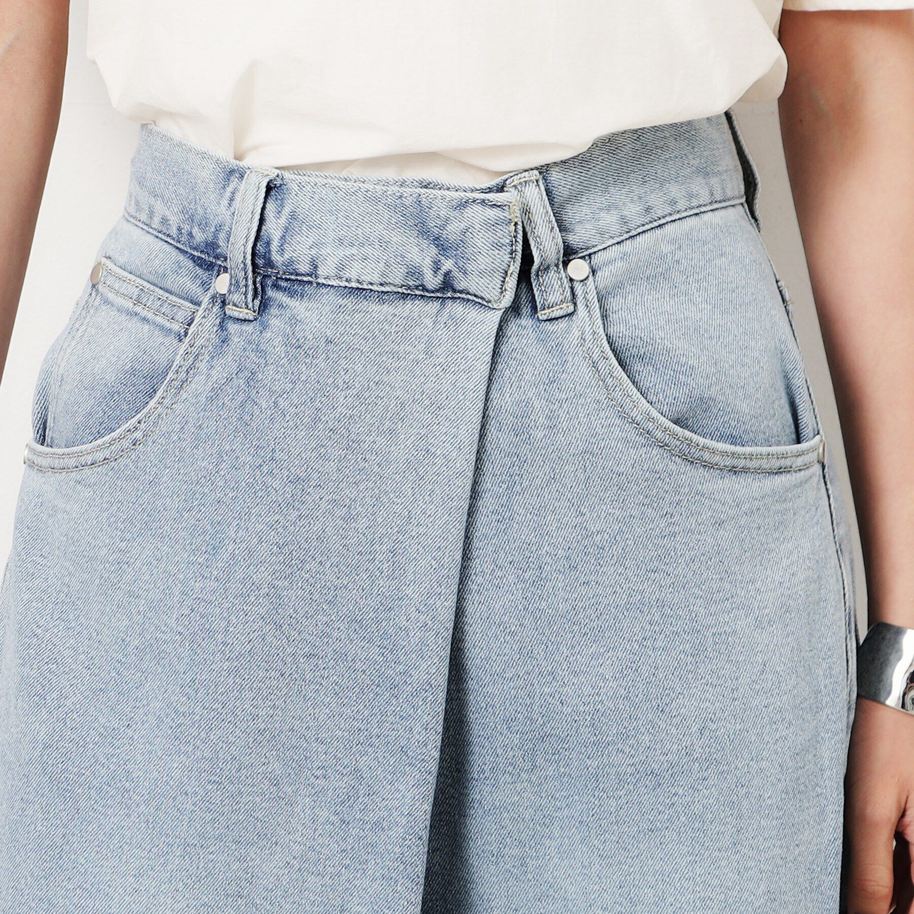 OPAQUE.CLIP「ストレッチラップデザインワイドデニム／オーガニックコットン混【洗濯機洗い可】」|デニム|