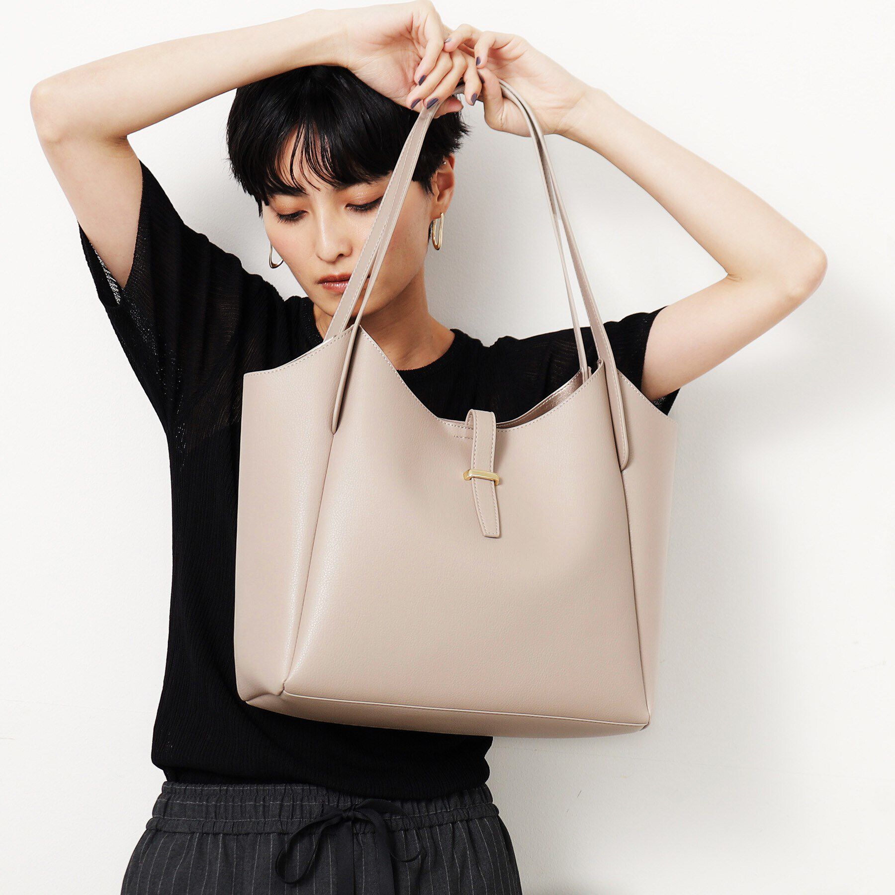 OPAQUE.CLIP「【A4サイズ対応】フロントベルト調トートバッグ」|トートバッグ|