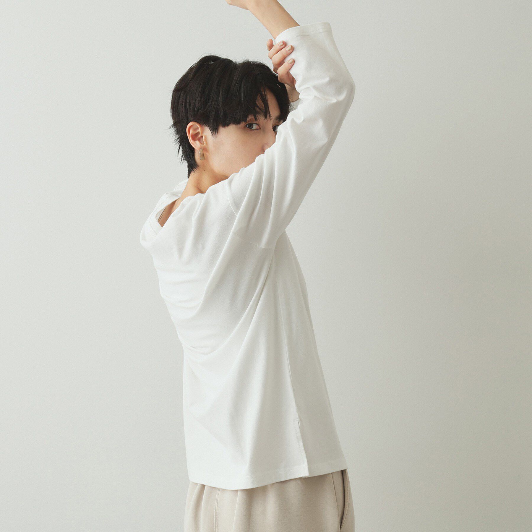 OPAQUE.CLIP「箔ロゴプリント ロングTシャツ【洗濯機洗い可】」|Tシャツ・カットソー|