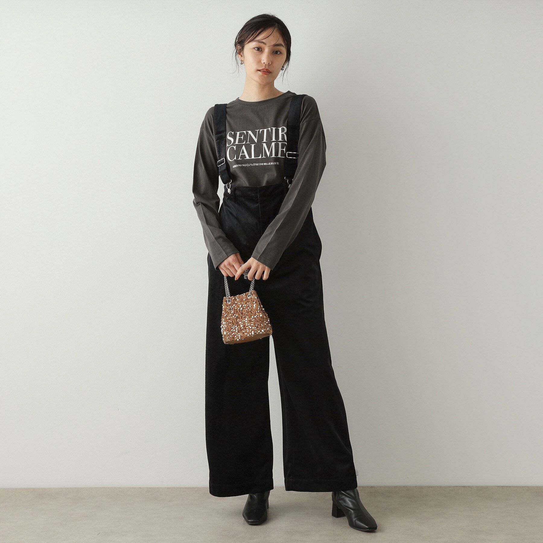 OPAQUE.CLIP「箔ロゴプリント ロングTシャツ【洗濯機洗い可】」|Tシャツ・カットソー|