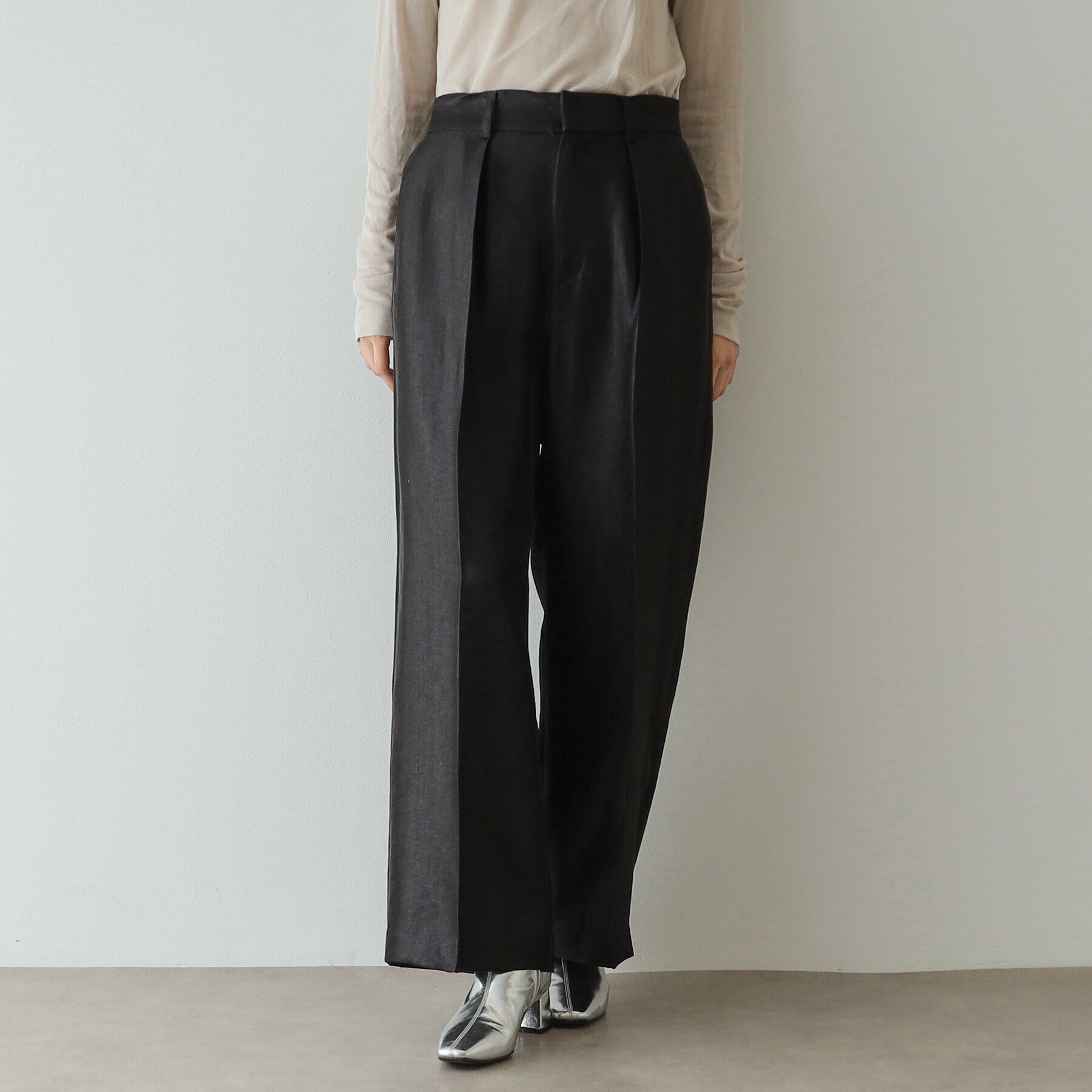OPAQUE.CLIP「《Oggi掲載》シャイニータックワイドパンツ【洗濯機洗い可】」|その他|