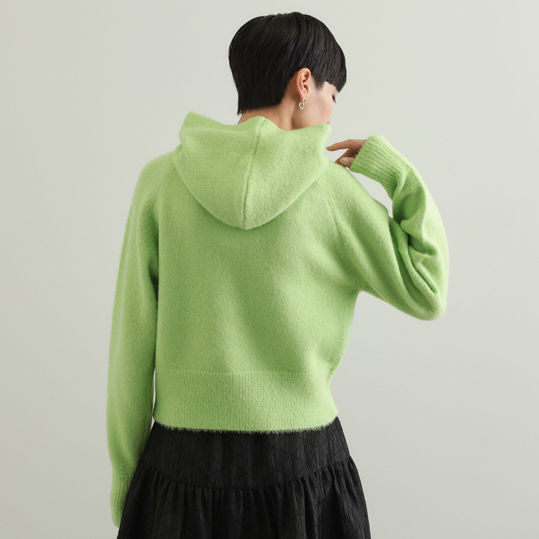 OPAQUE.CLIP「フェザーロゴフーディニット【洗濯機洗い可】」|ニット・セーター|