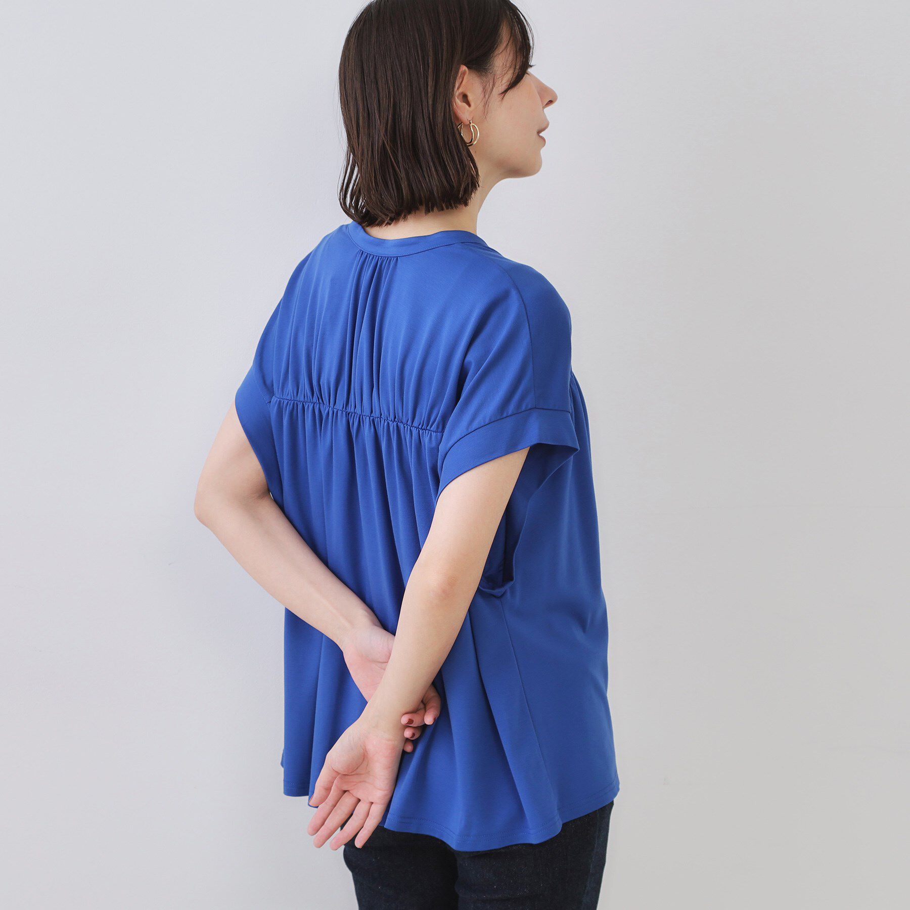 OPAQUE.CLIP「スキッパーフレアカットソー【接触冷感/洗濯機洗い可】」|Tシャツ・カットソー|