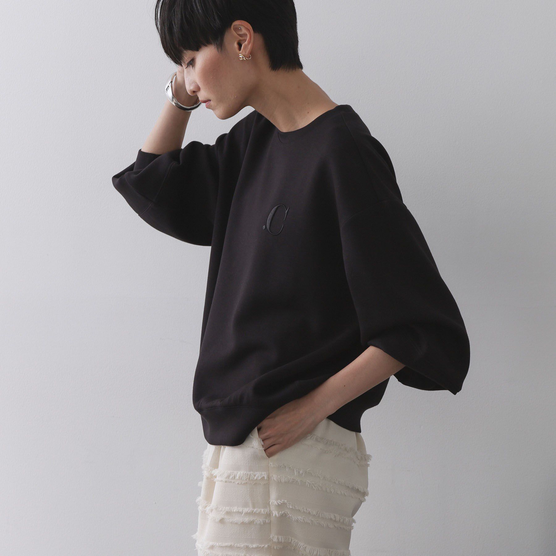 OPAQUE.CLIP「ワンポイント刺繍ダンボールトップス【UVケア/洗濯機洗い可】」|Tシャツ・カットソー|