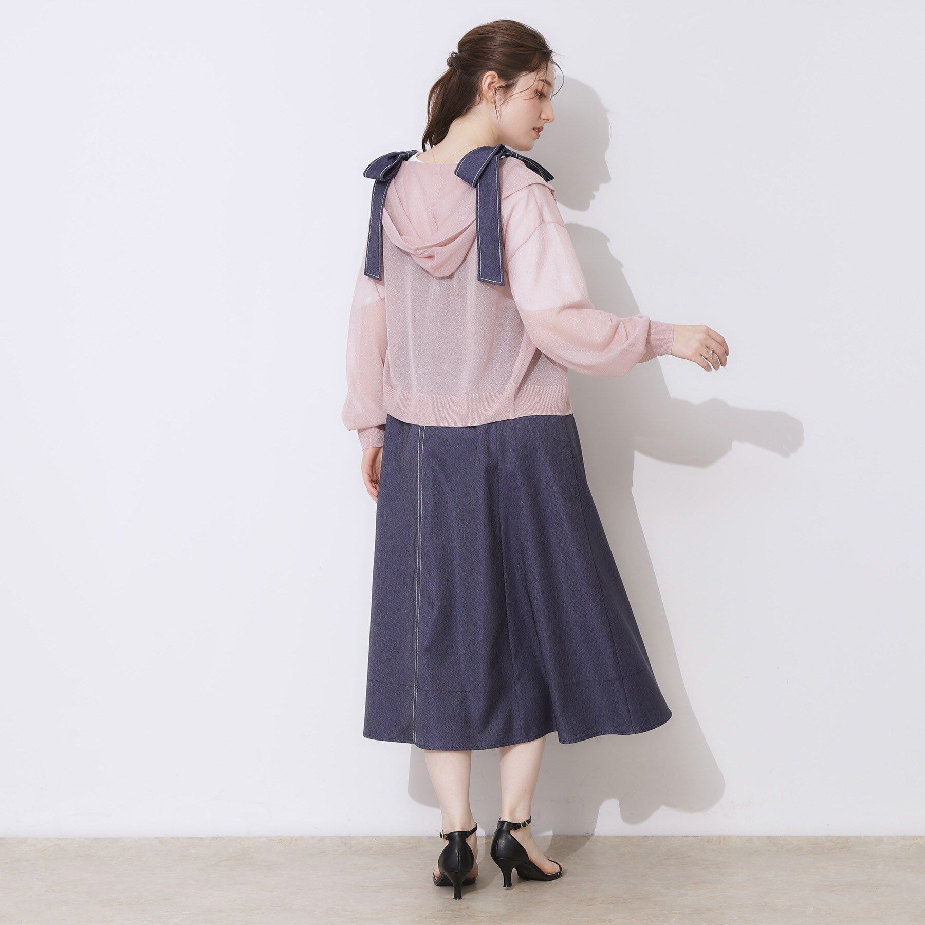 Couture broach「【上品な透け感・大人カジュアル】シアージップアップフーディー」|パーカー|