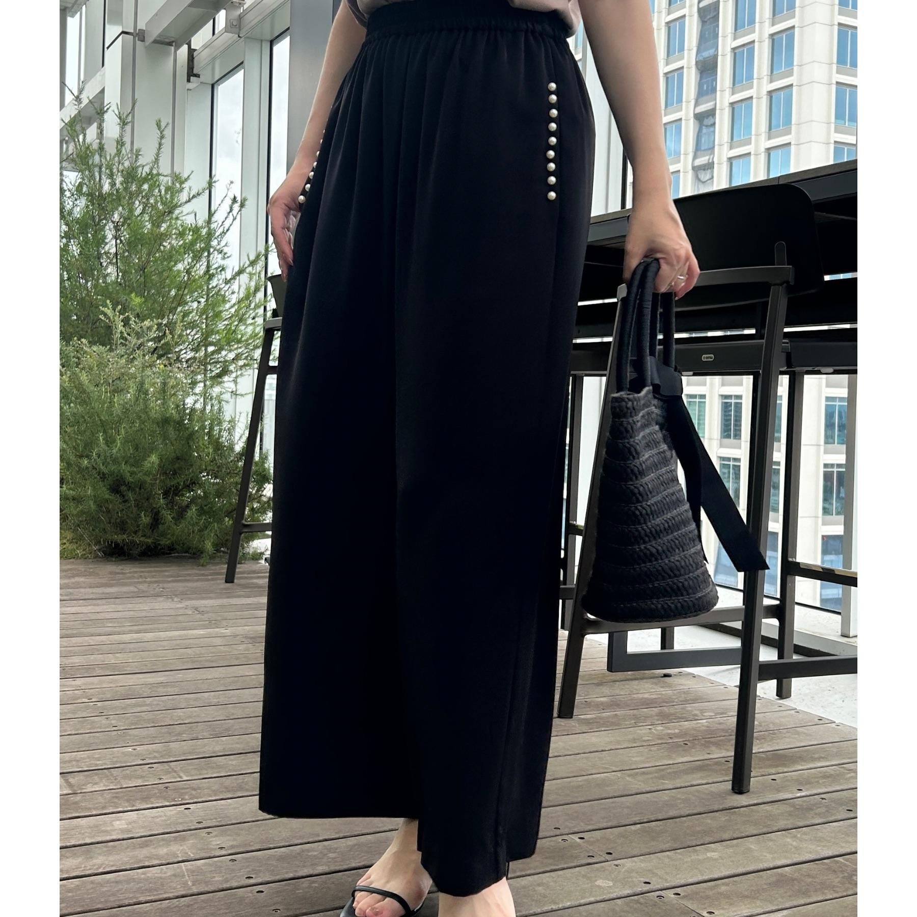 Couture broach「【マルチデザイン・楽ちん】フェイクパール リラックスワイドパンツ」|その他|