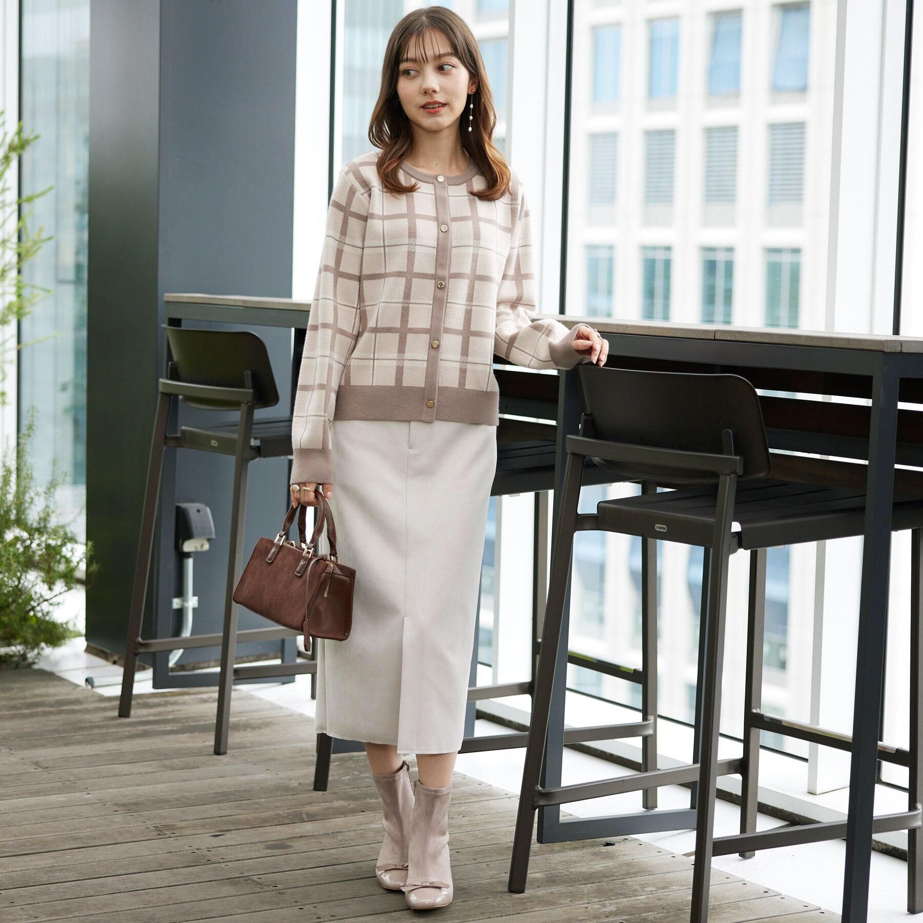 Couture broach「【大人可愛い・通勤】チェックジャカード ニットカーディガン」|カーディガン|