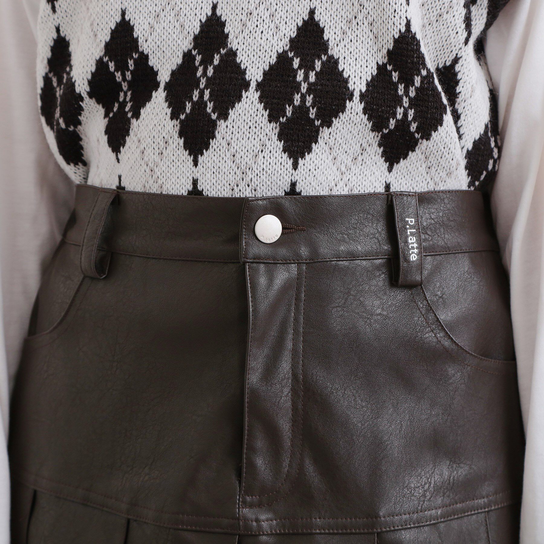 PINK-latte「合成皮革裾プリーツスカート」|スカート|