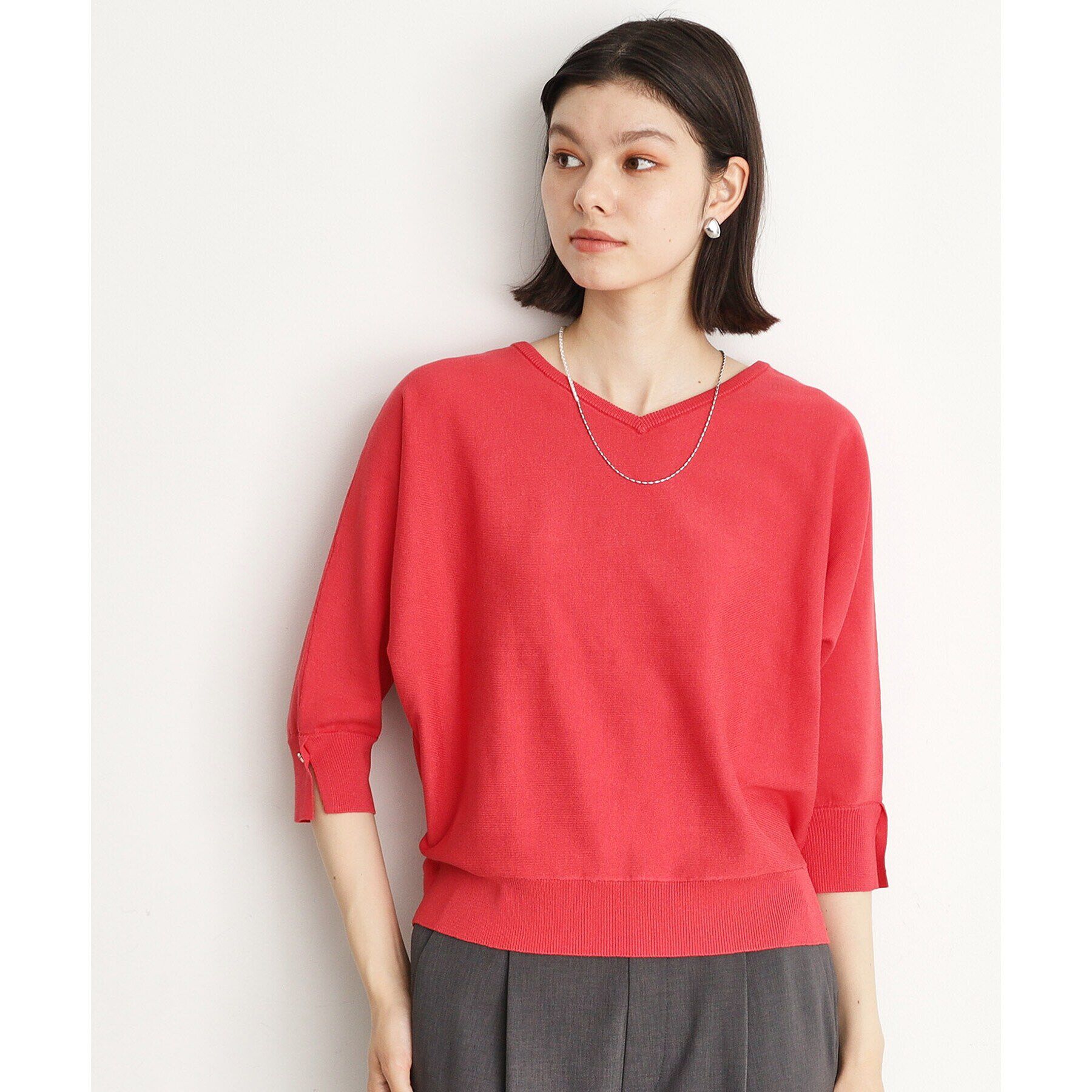 THE SHOP TK「【二の腕カバー/毛玉になりにくい/前後2WAY】袖スリットドルマンニット/洗える」|ニット・セーター|