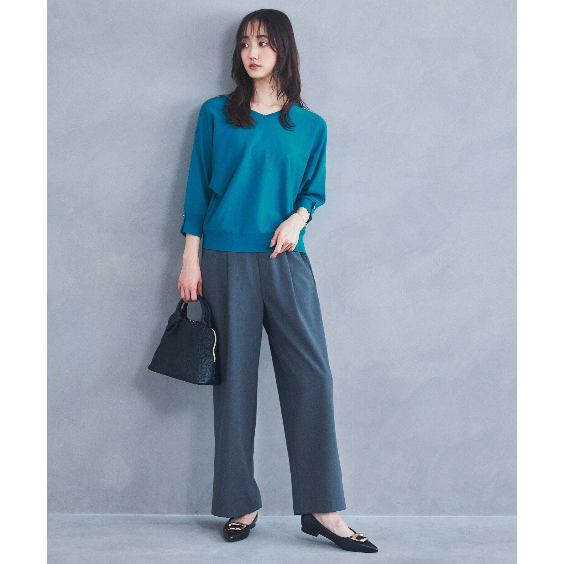 THE SHOP TK「【二の腕カバー/毛玉になりにくい/前後2WAY】袖スリットドルマンニット/洗える」|ニット・セーター|