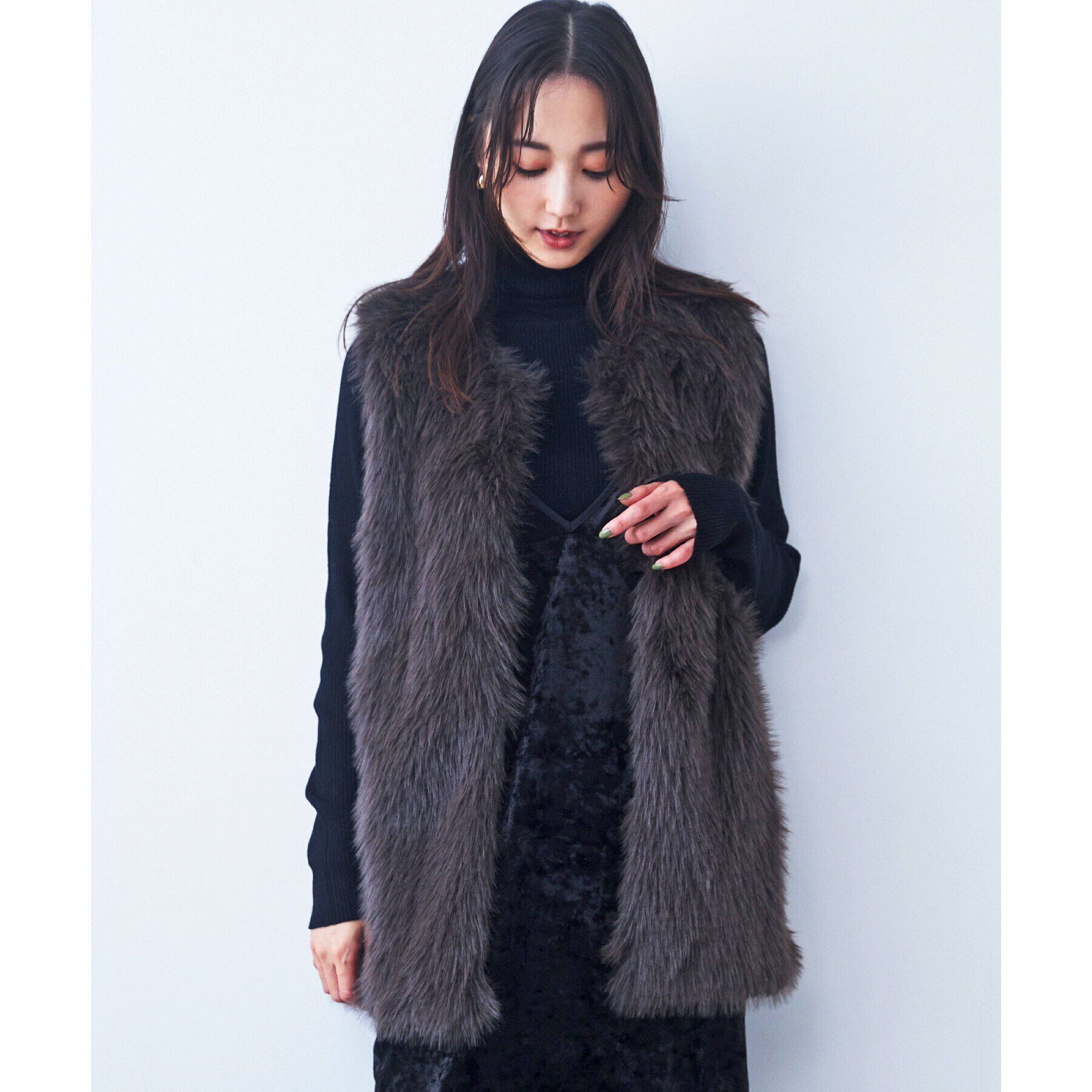 THE SHOP TK「【ヒルナンデス！で紹介】【旬なスタイル/ふわふわ】アソートファーベスト」|ベスト・ジレ|