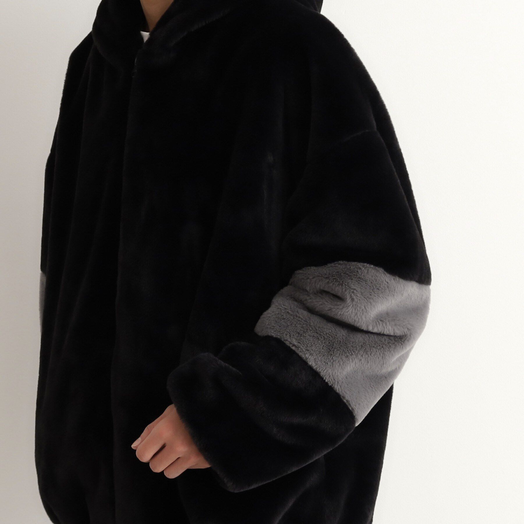 THE SHOP TK「フードフェイクファーブルゾン ユニセックス」|ブルゾン・スタジャン|