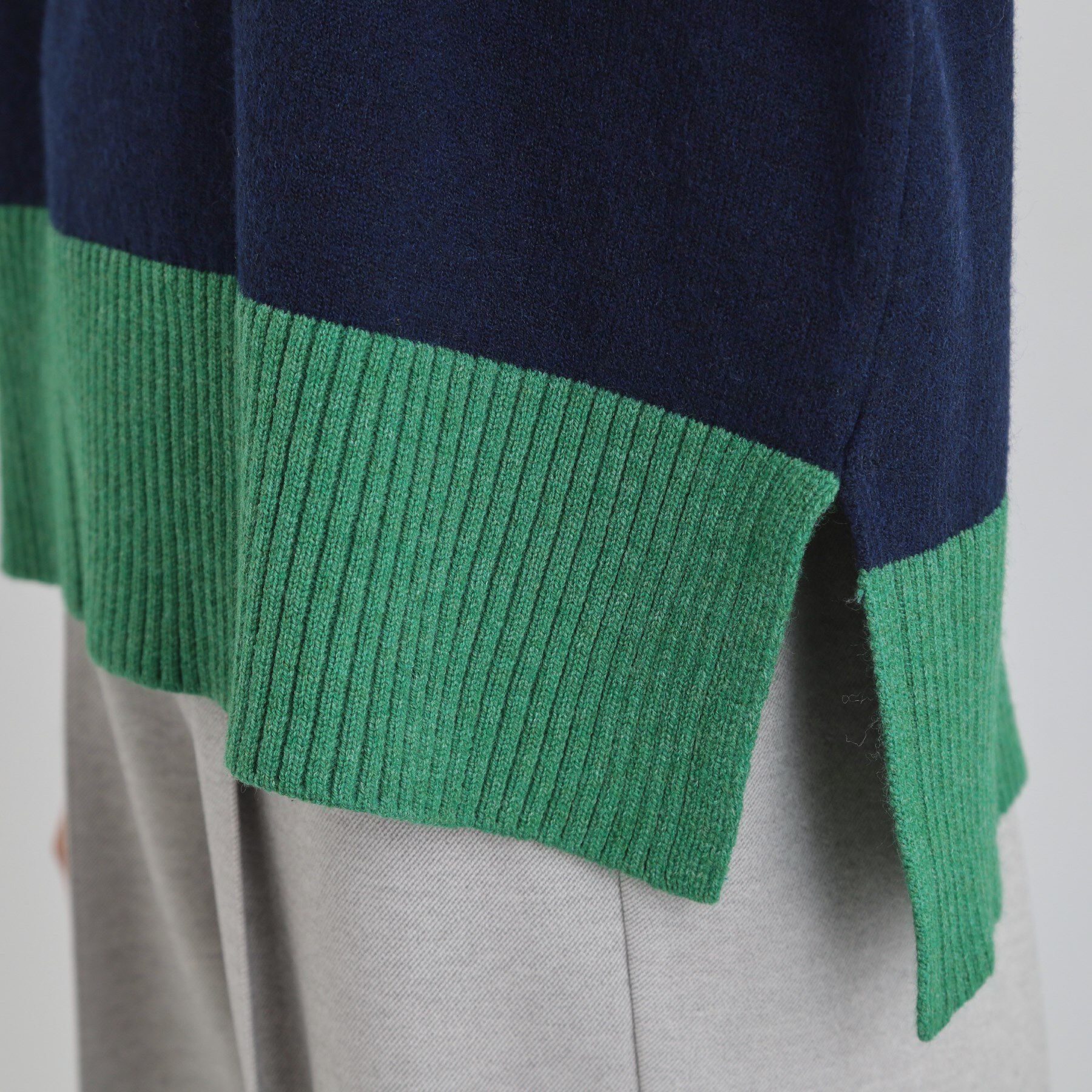 THE SHOP TK「インしないで着られる カラーブロックニット」|ニット・セーター|