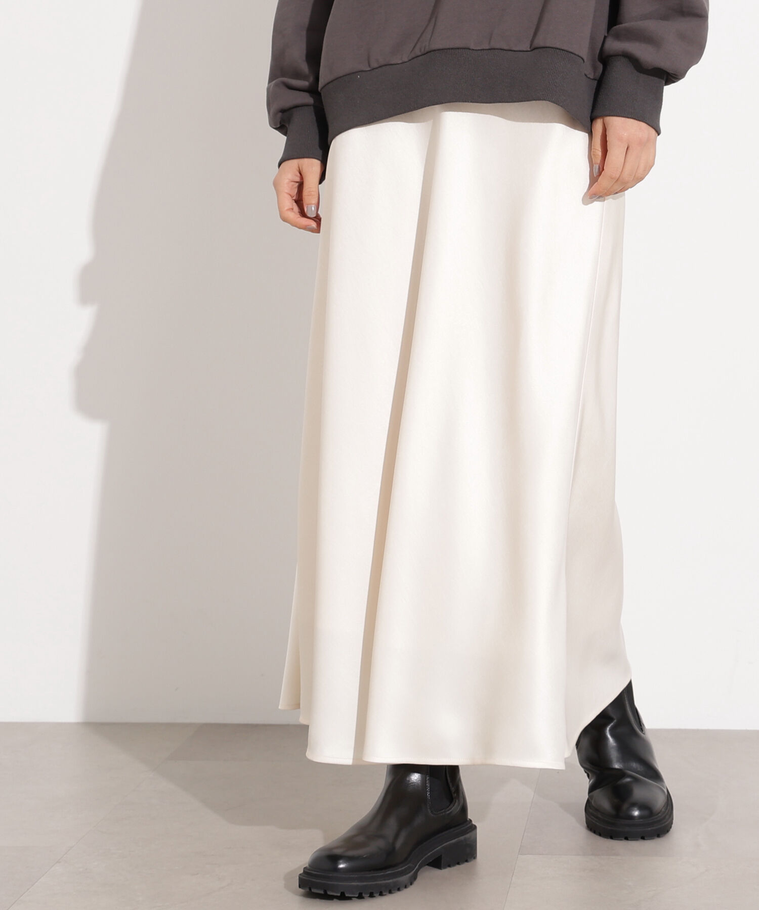  「サテンナロースカート」|スカート|