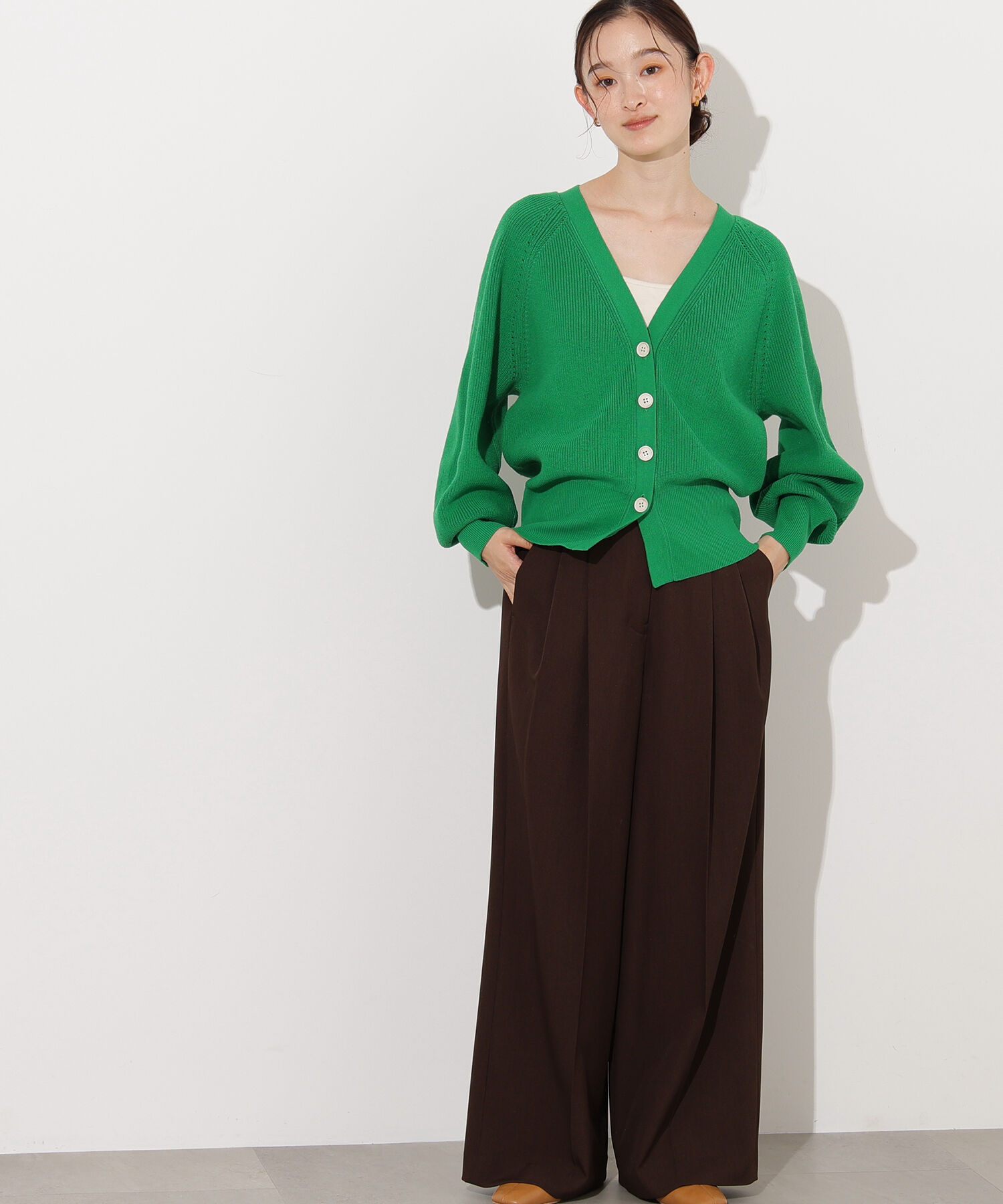  「Vネックフォルムカーディガン」|ニット・セーター|