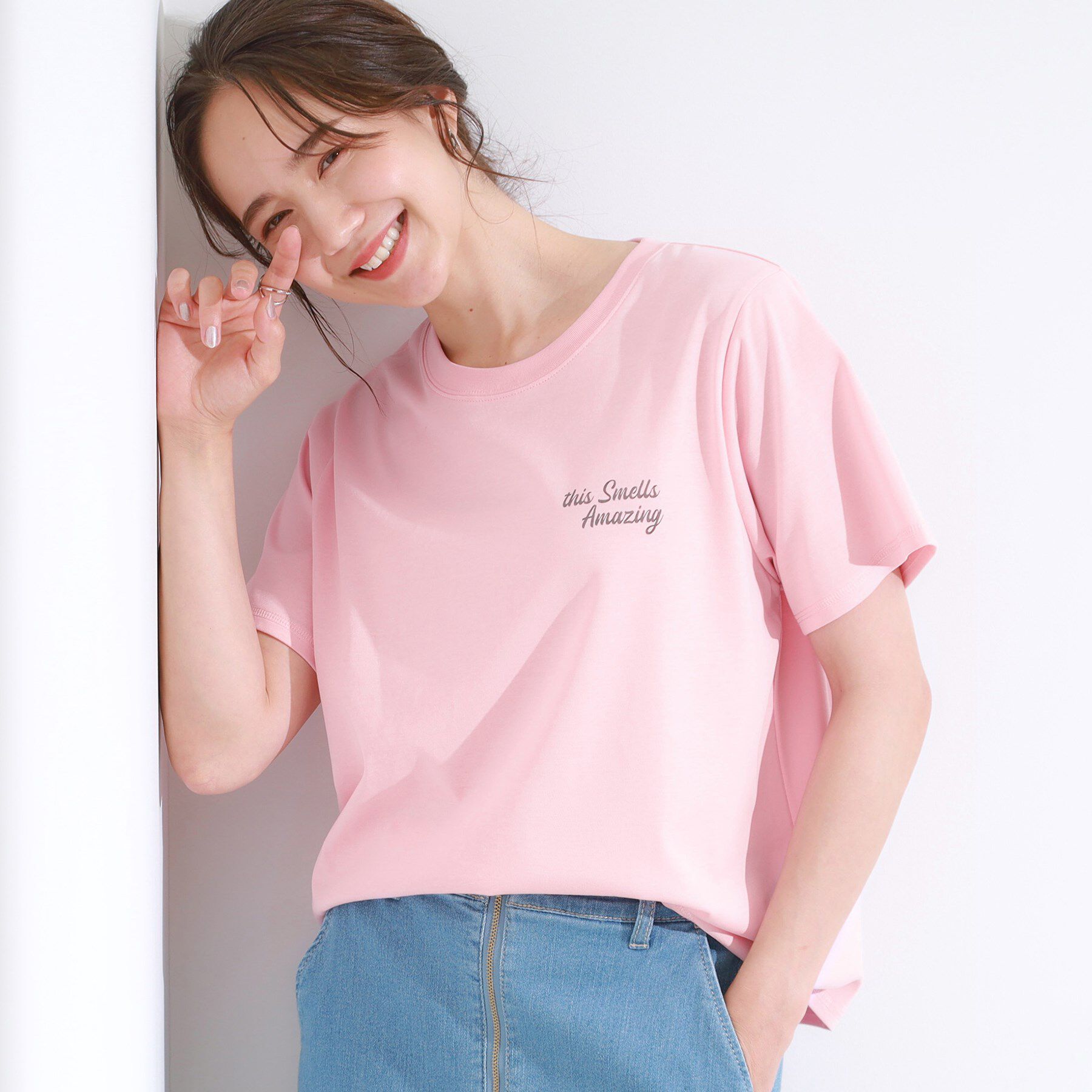 SHOO･LA･RUE「【S-LL/ひんやり/汗ジミ軽減/UVカット】グラフィックアソートTシャツ」|Tシャツ・カットソー|ライトピンク(870