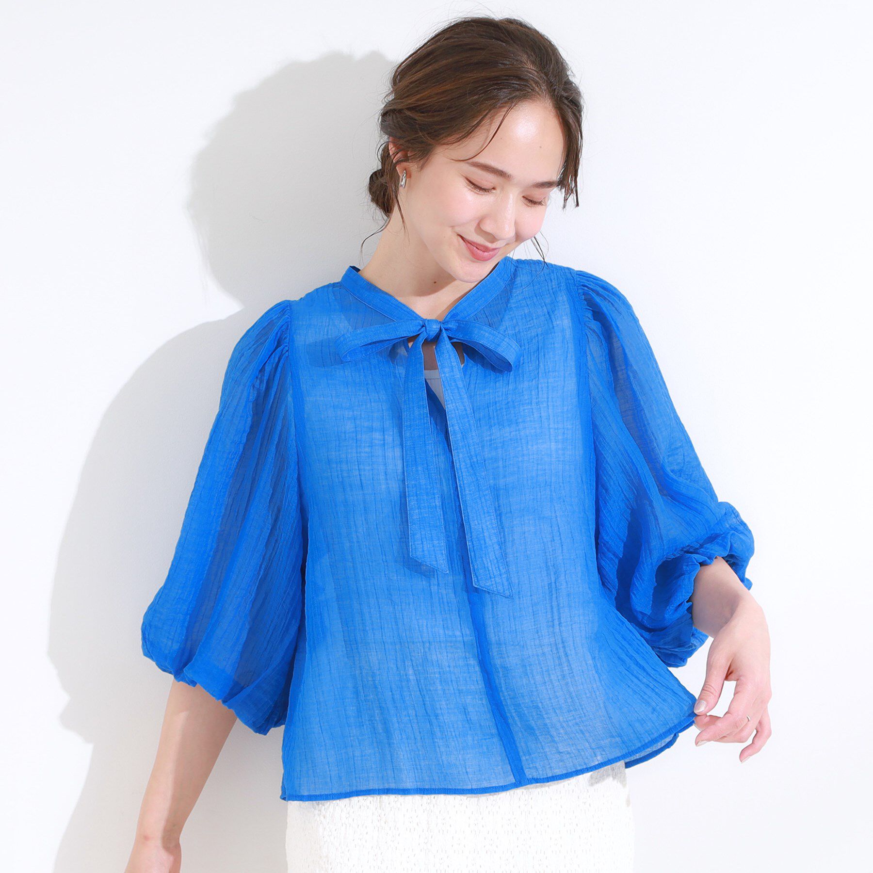 SHOO･LA･RUE「【S-LL/前後2WAY】バルーンスリーブが華やか こなれ見えシアーブラウス」|シャツ・ブラウス|