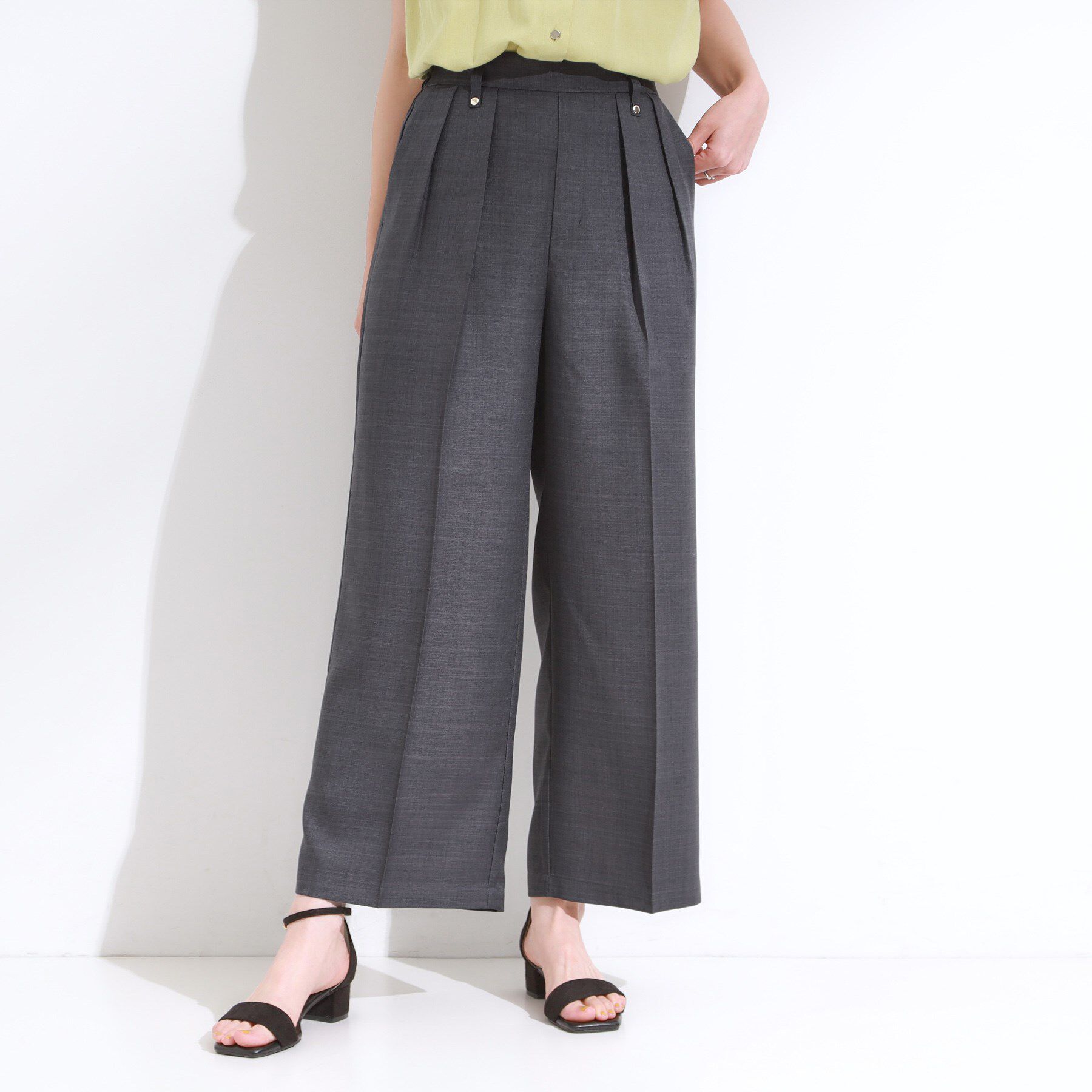 SHOO･LA･RUE「【S-LL/洗濯後しわになりにくい】ゴールドパーツできれい見え 麻調タックワイドパンツ」|その他|