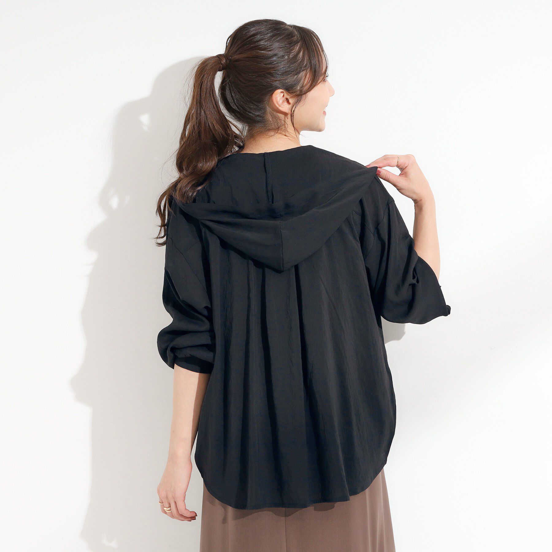 SHOO･LA･RUE「【S-LL】大人の抜け感 シアーフードシャツ」|シャツ・ブラウス|