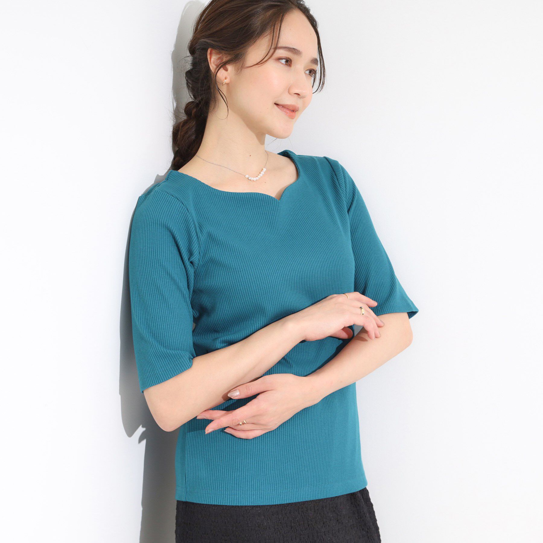 SHOO･LA･RUE「【S-LL】女性らしさ漂うハートネック テレコ5分袖トップス」|Tシャツ・カットソー|ブルーグリーン(09