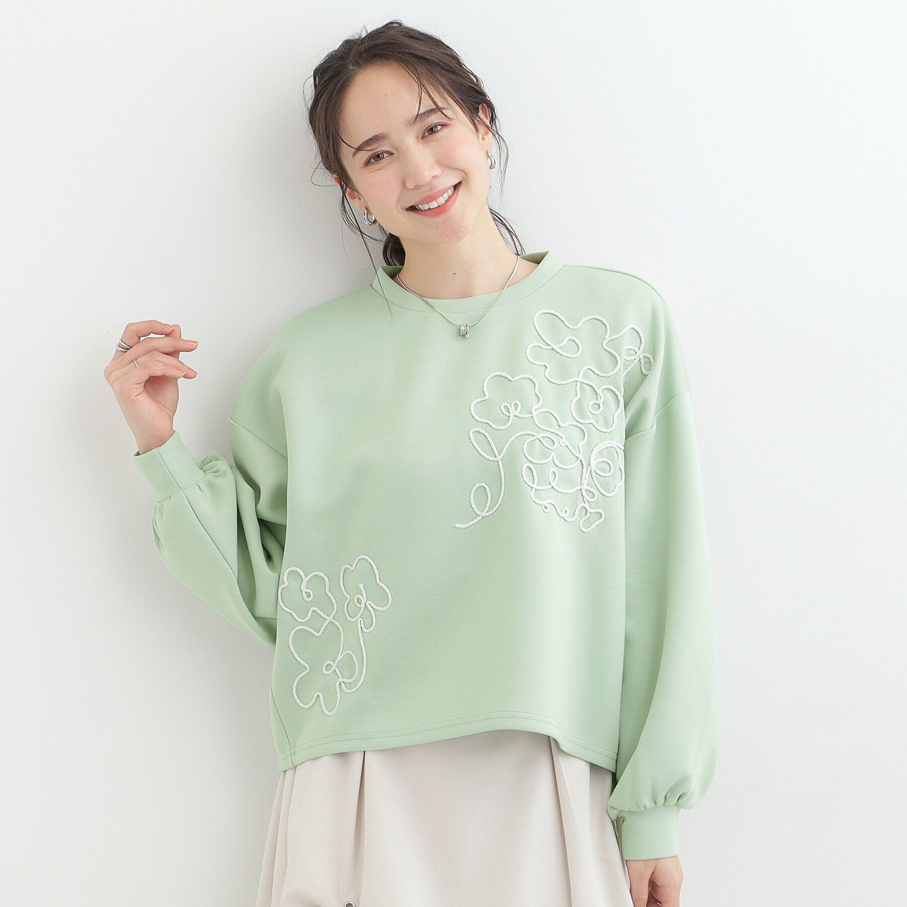 SHOO･LA･RUE「お花ロープ刺繍ダンボールトップス」|Tシャツ・カットソー|