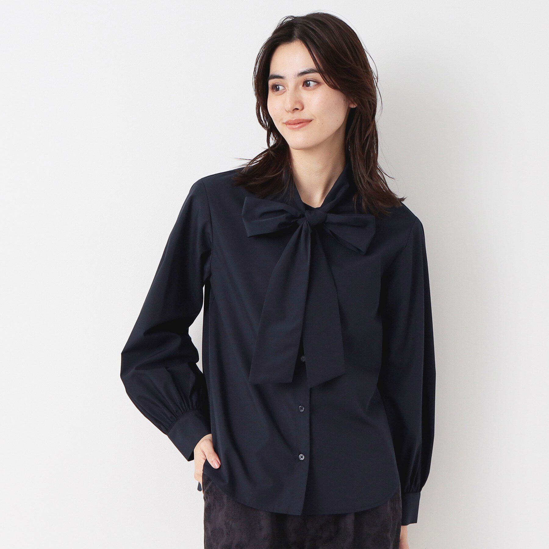 Dessin「【入卒/セレモニー/洗える】ボウタイリボンブラウス」|シャツ・ブラウス|