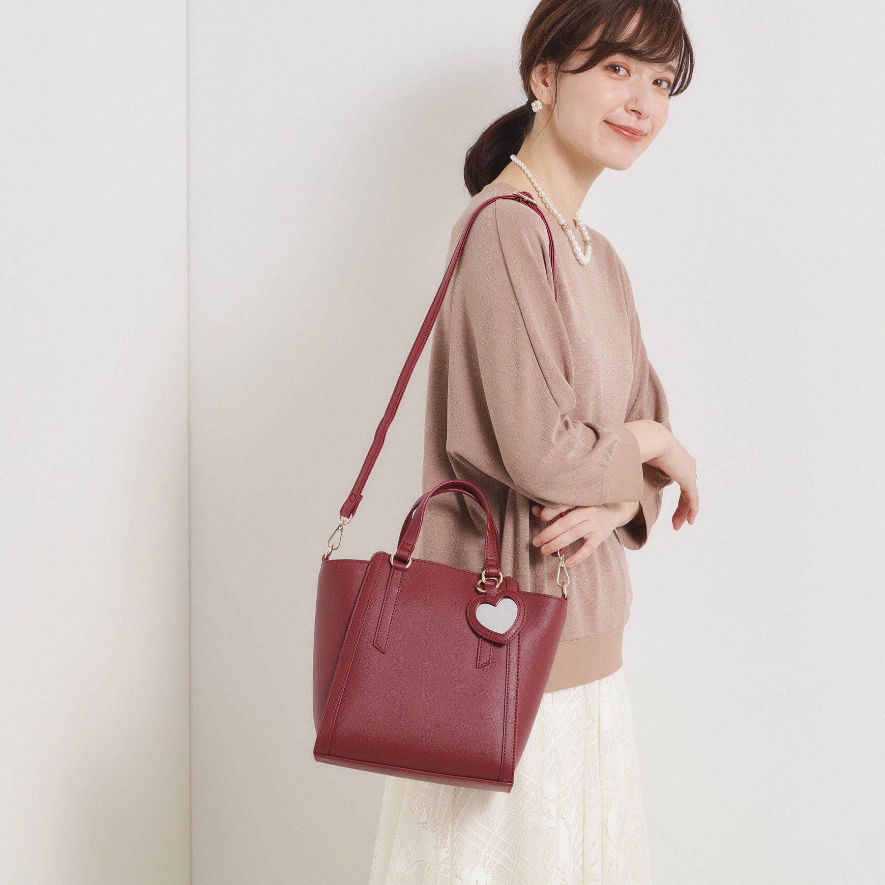 ITS&rsquo;DEMO「ミラーチャーム付き2WAYトート」|ハンドバッグ|