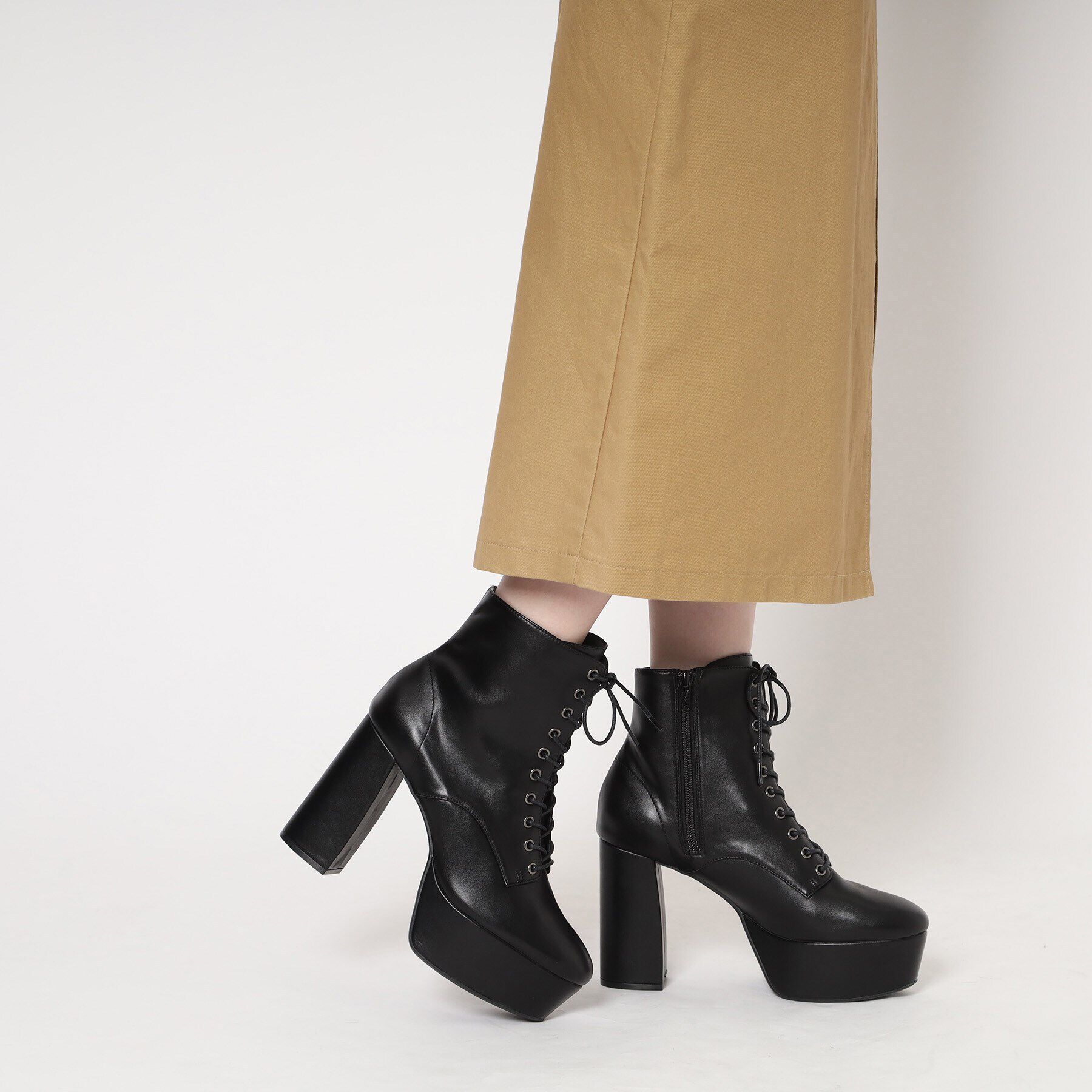 ESPERANZA「ラク盛り厚底レースアップブーツ」|ショートブーツ|