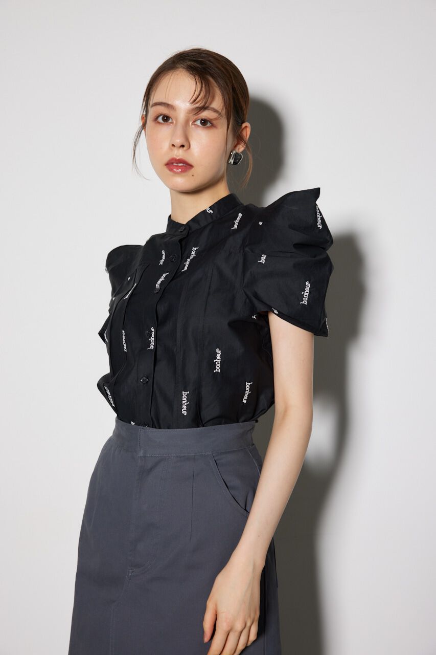 rienda「ショルダーデザイン刺繍ポイントブラウス」|シャツ・ブラウス|BLK