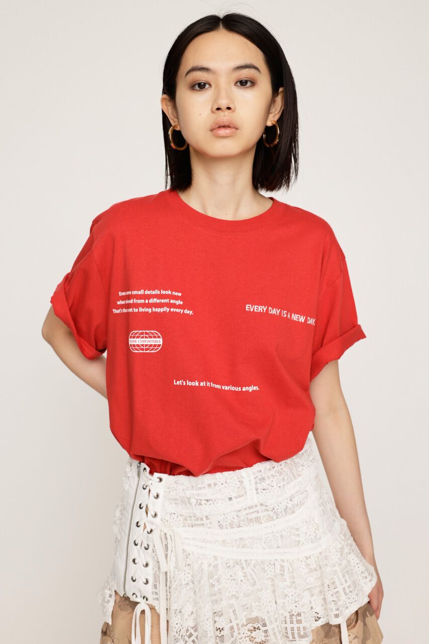 SLY「RANDOM LOGO PRINT Tシャツ」|Tシャツ・カットソー|RED