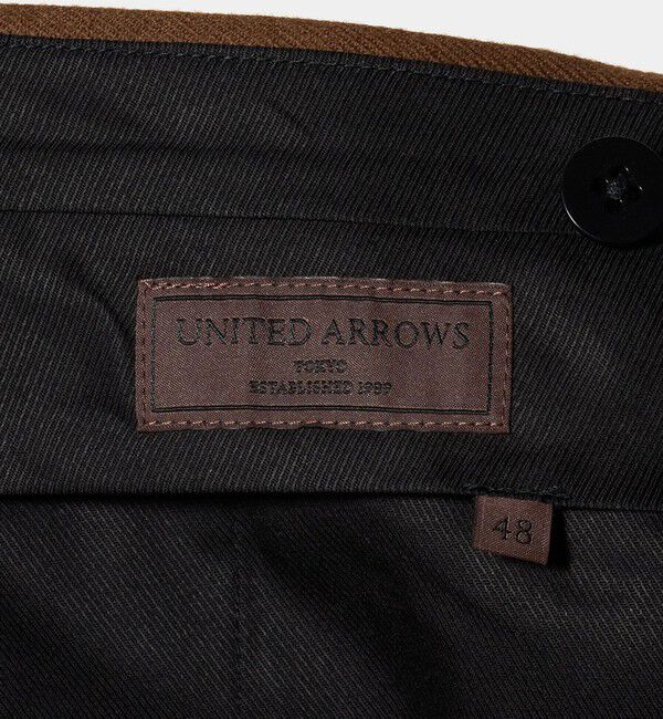 UNITED ARROWS「ライトサキソニー テーパード １プリーツ スラックス ヨコストレッチ」|スラックス|