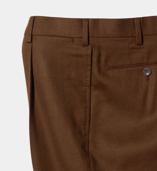 UNITED ARROWS「ライトサキソニー テーパード １プリーツ スラックス ヨコストレッチ」|スラックス|