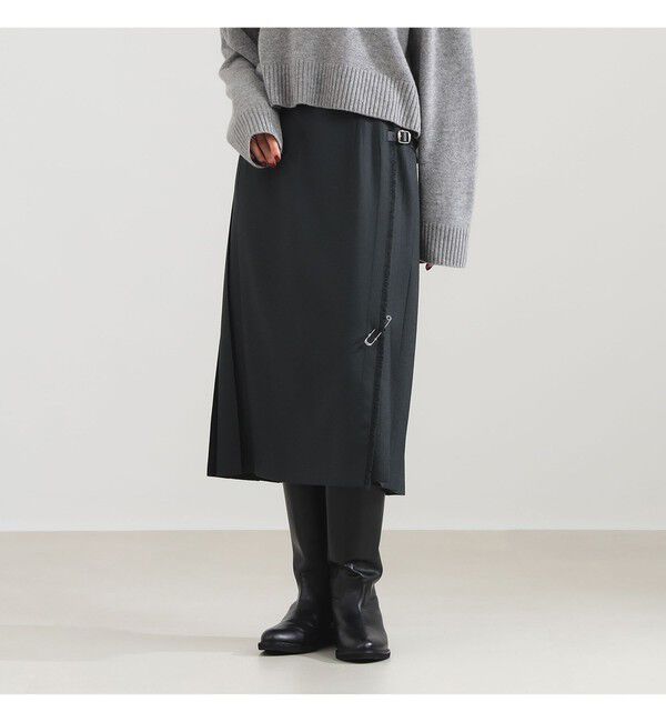 Demi-Luxe BEAMS 「O&rsquo;NEIL OF DUBLIN / ウール ナローベルト キルトスカート」|スカート|