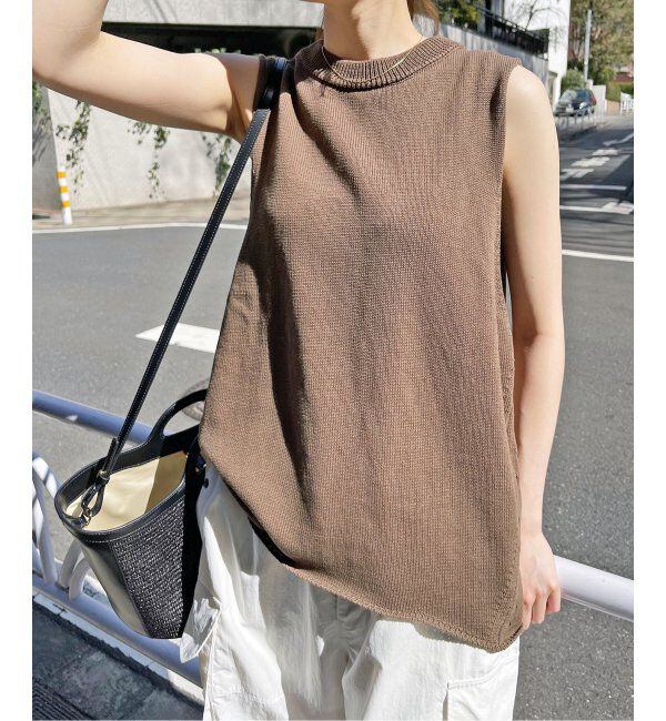 Spick and Span「コットンリネンミドルゲージノースリプルオーバー」|ニット・セーター|ブラウン D