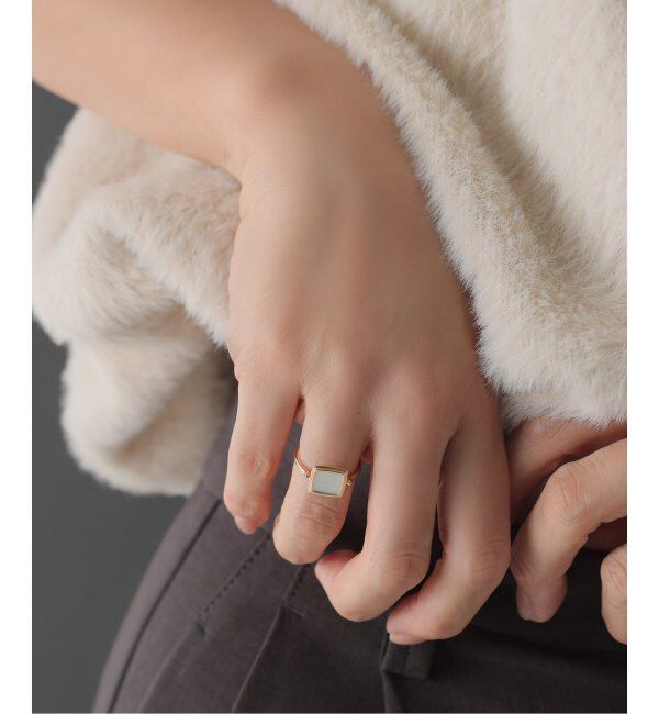 Lilas by Spick&Span「スクエアシェルリング K10」|リング|