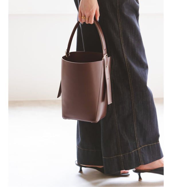 NOBLE「&MyuQ/アンドミューク LIBER」|ショルダー・メッセンジャー|