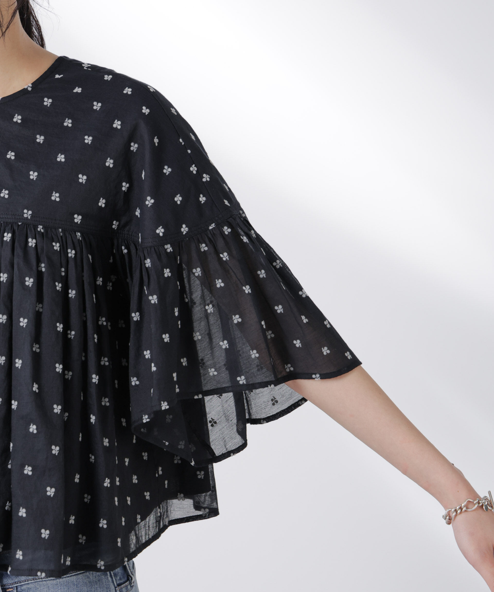 nano･universe「made in india コットンフロッキーフラワーブラウス」|シャツ・ブラウス|