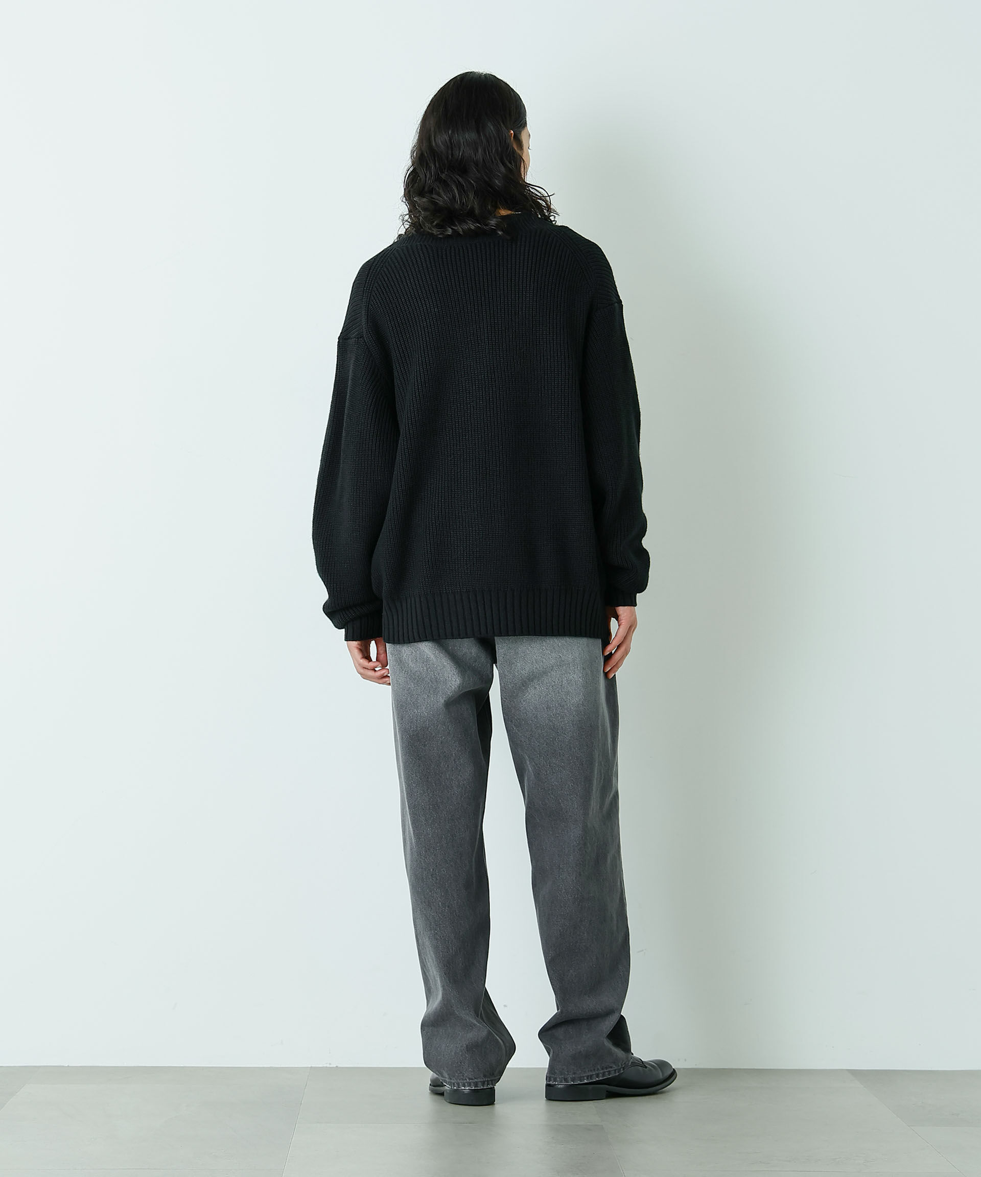 nano･universe「｢HOTEL PALACE｣  ディープVネックミドルゲージニット」|ニット・セーター|