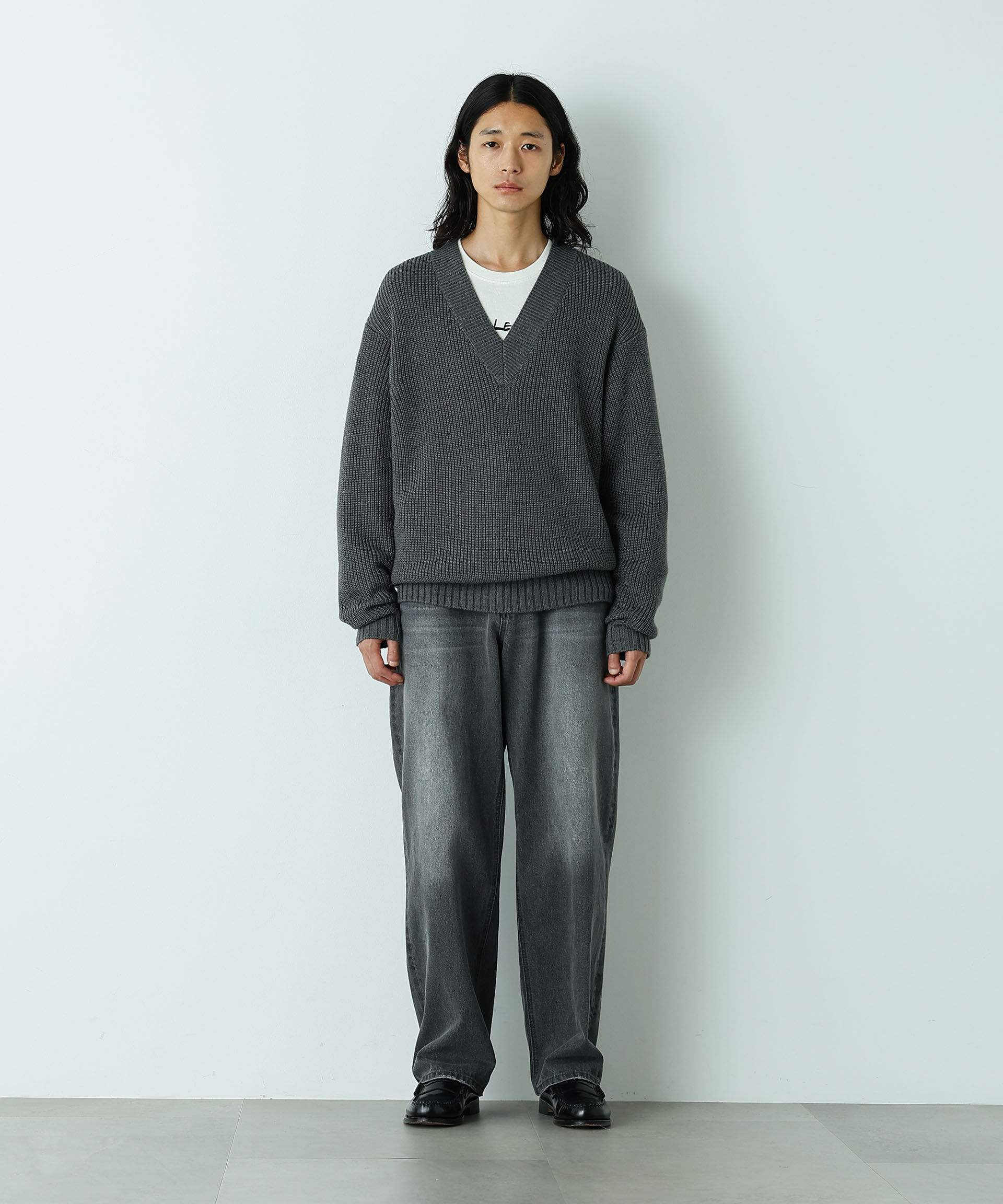 nano･universe「｢HOTEL PALACE｣  ディープVネックミドルゲージニット」|ニット・セーター|