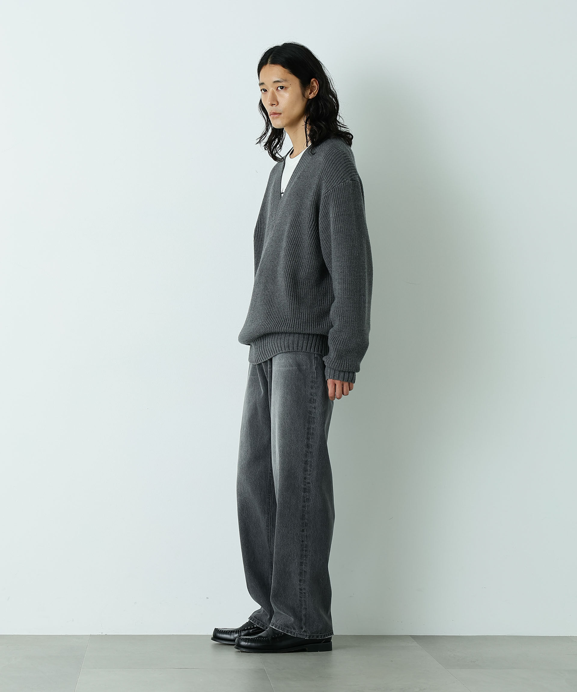 nano･universe「｢HOTEL PALACE｣  ディープVネックミドルゲージニット」|ニット・セーター|