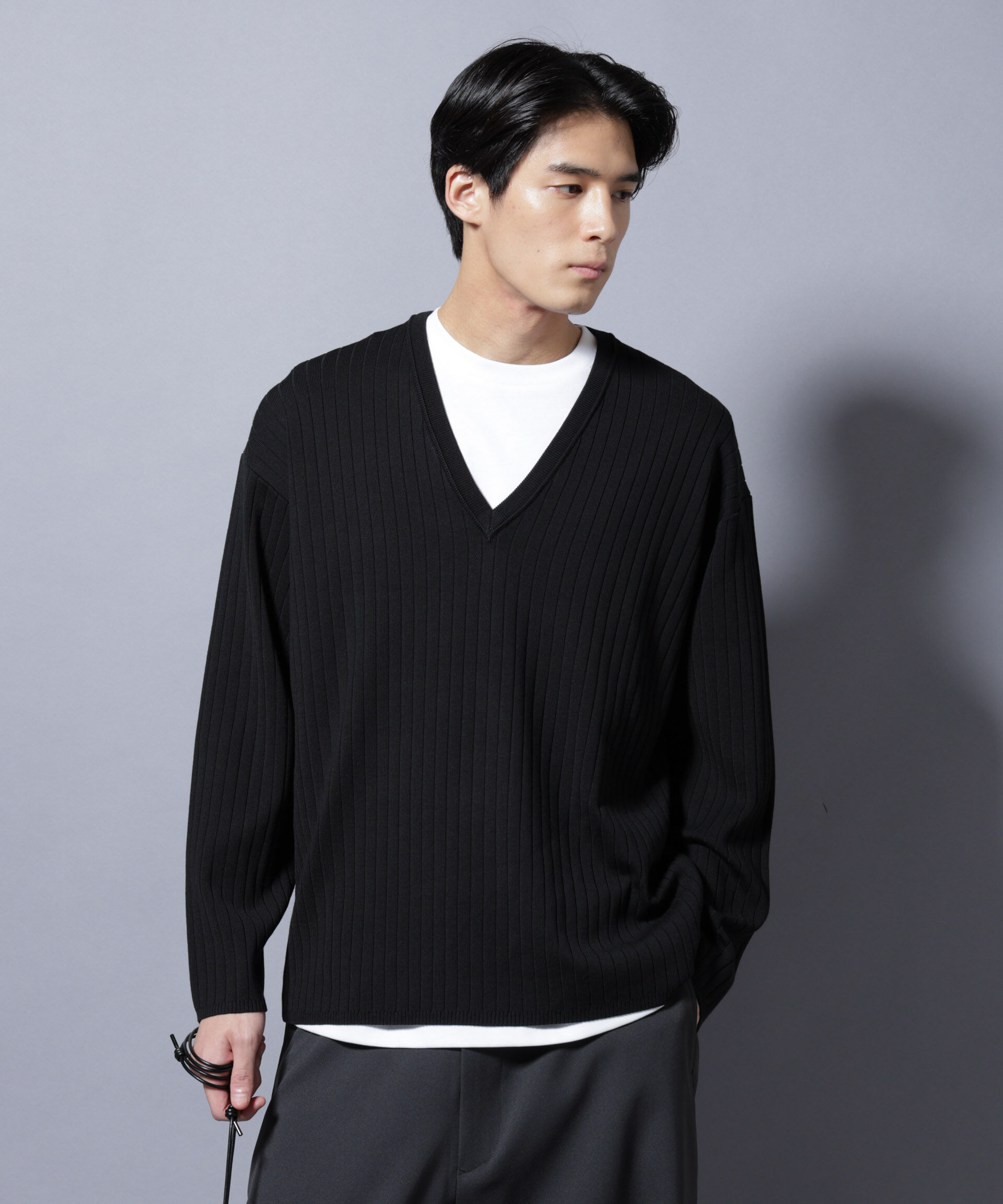 nano･universe「CICA&UVカット リブニットVネック」|ニット・セーター|