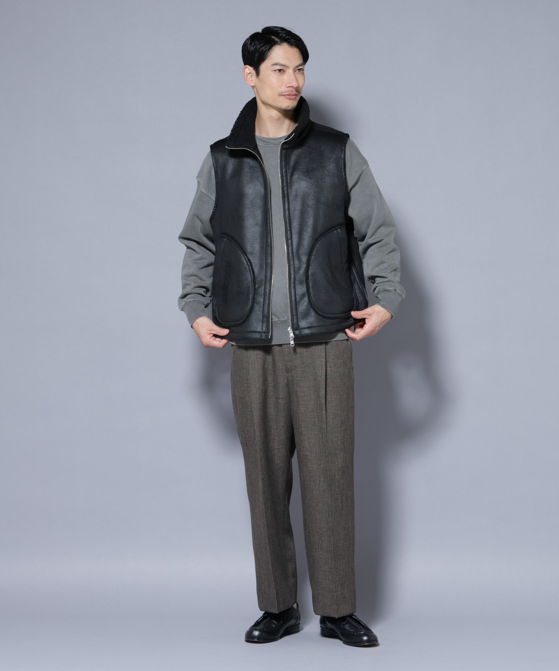 nano･universe「クラックフェイクムートンリバーシブルベスト」|ダウンベスト・ベスト|