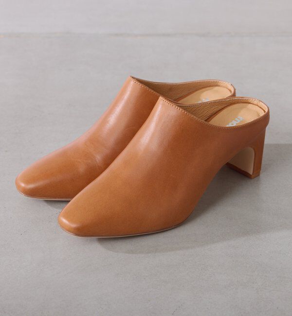  「【Mollini/モリーニ】レザーミュールスリッポン」|サンダル|