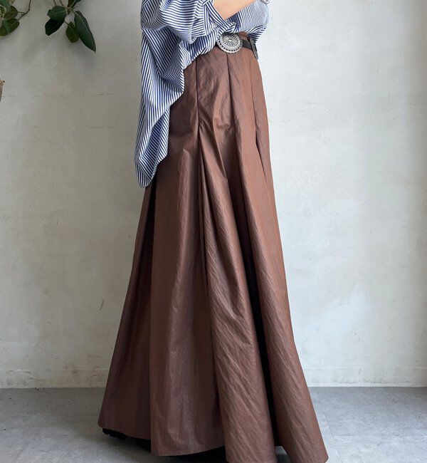  「シャイニータックフレアスカート」|スカート|