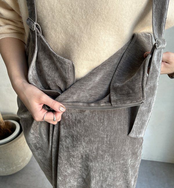  「ベロアジャンスカ」|ワンピース|