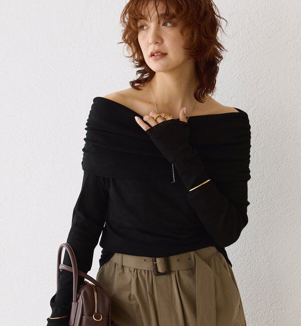  「【女性らしい抜け感】シアーテレコオフショルカットソー」|Tシャツ・カットソー|ブラック